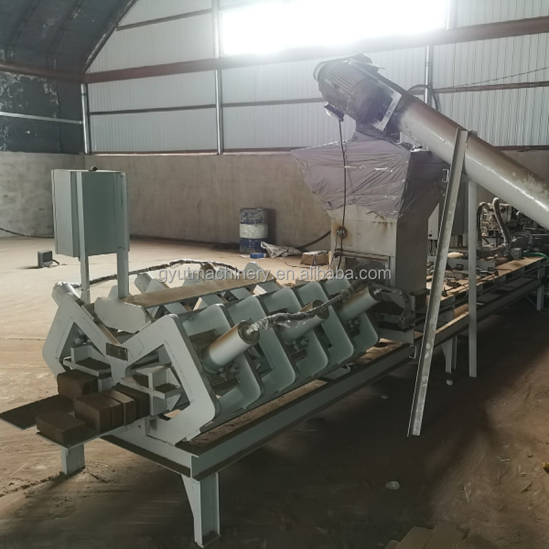 Elektrisch aangedreven machines voor het maken van kokosroetblokken voor dierenbedden Productiesysteem