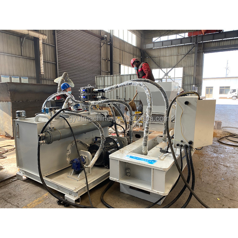 5 mm Voedingsgrondstoffen Grootte Cocopeat Block Press Machine 5kg Coir Pith Block Machine