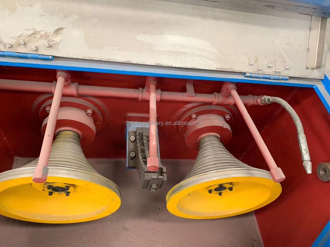 Machine voor het trekken van draad van koolstofarme staal met wolfraamcarbidecoating en een motor van 7,5 kW