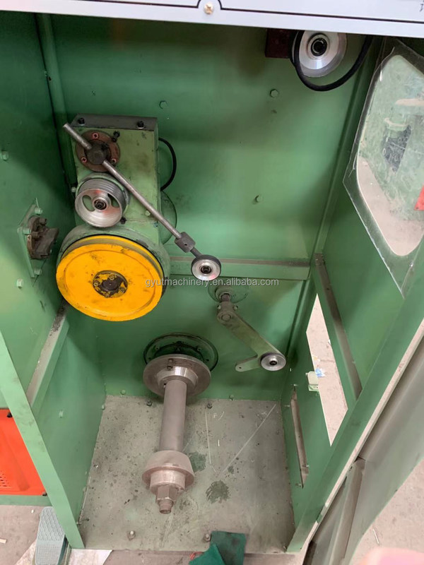 Machine voor het trekken van draad van koolstofarme staal met wolfraamcarbidecoating en een motor van 7,5 kW