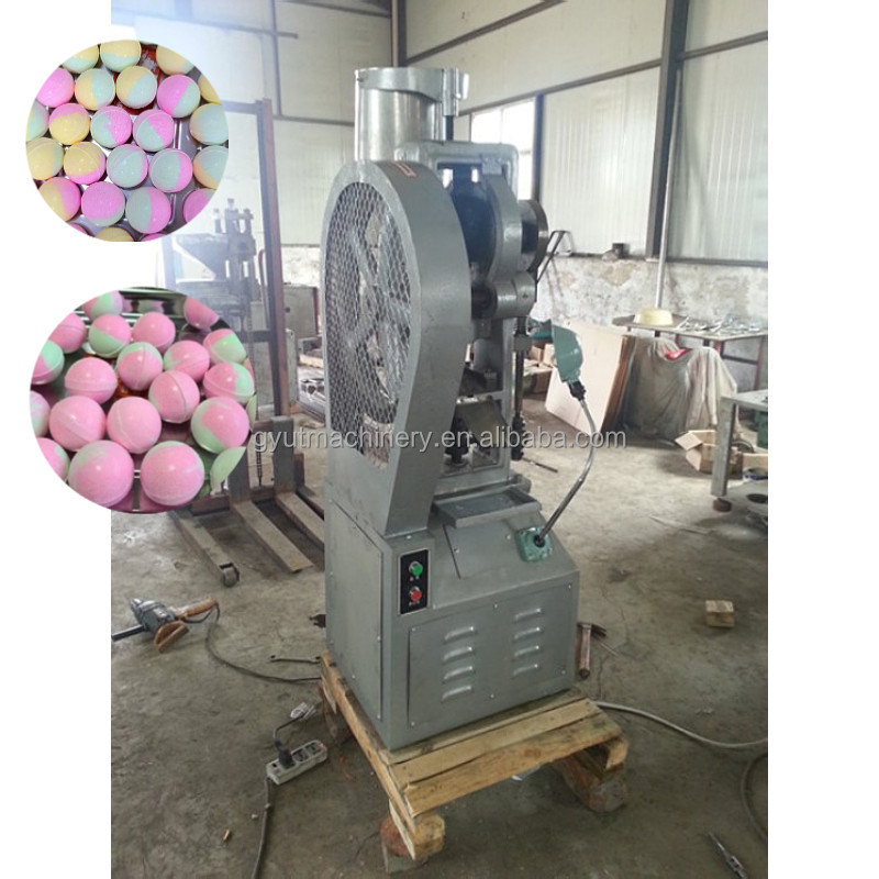 Natuurlijke zouten Essentiële olie badbom Fizzy maken machine voor de productie van shampoo