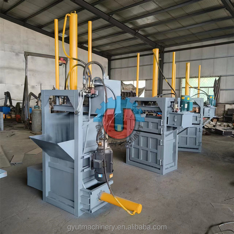 2300*5700*2900mm Verpakkingsmachine voor huisdierenbedden voor houtscherven en zaagstofcompressie