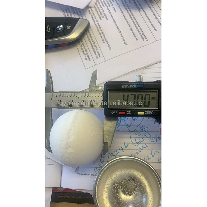 Hydraulische badbommenbalpenpers Producent voor zoutbalpers Badzeepmachine