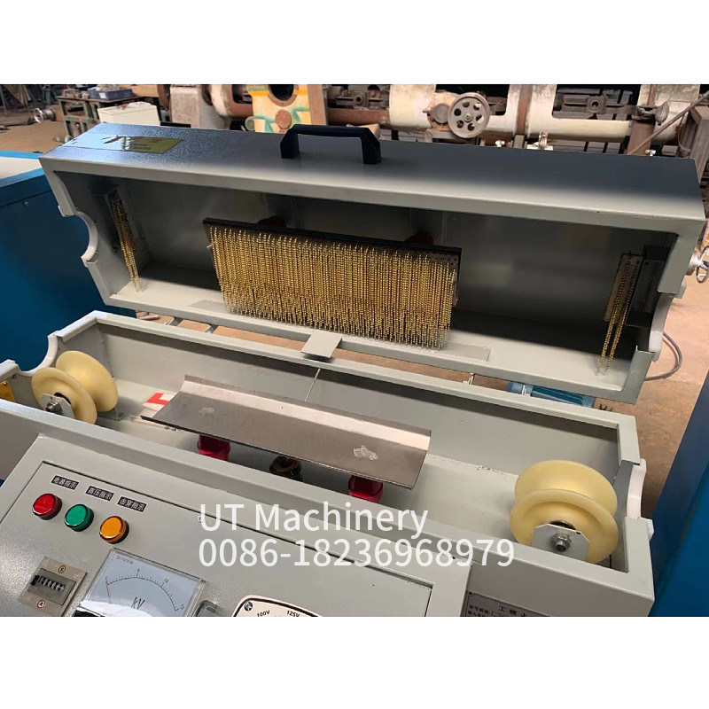 Elektrische draadkabelmachine met flexibele PVC-plastic draadopslagaccumulator