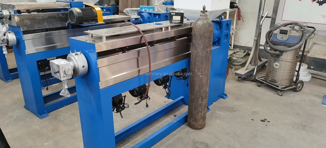 Energiebesparende koperen PVC-kabel draad extrusie machine voor isolatie draad kabel gemaakt