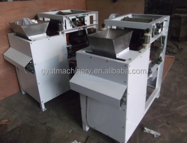 85-95% Vette schilmachine voor het kraken en kraken van abrikozenkernen