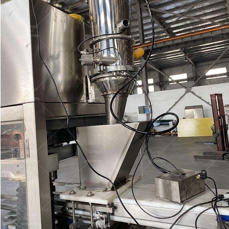 Kleine bestellingen Volledig automatische badballenvormmachine voor het maken van vierkante ronde badbommen