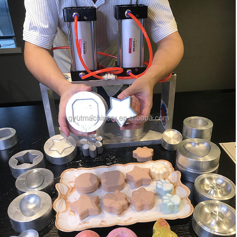 Bubbelbadvormende persmachine voor vaste shampoo bars en spa badbommen