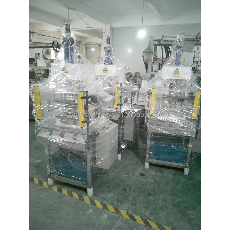 Zeepvormende staafsnijdmachines Druk logo stempelmachine Automatisch 2 jaar voor een hoge productiviteit