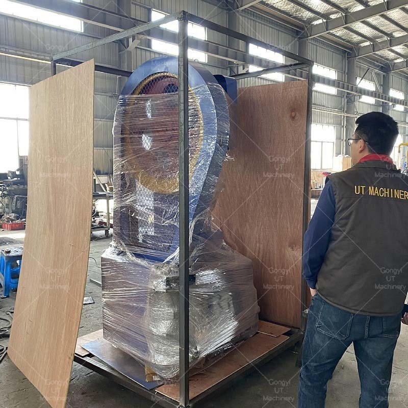 Hoogwaardige speciale vorm bom bad zoutvormende drukvormmachine voor thuis