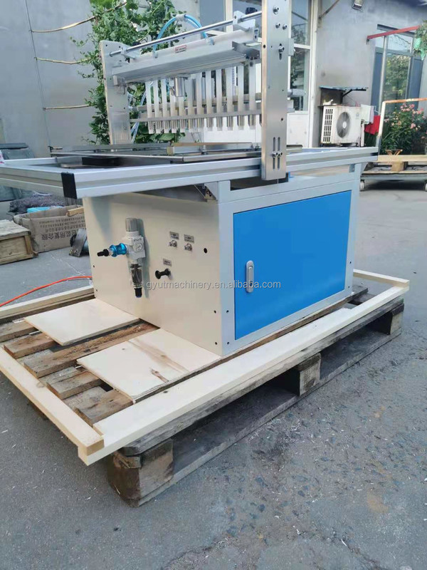 11 Rij microgroene bakzaadmachine met transportband en bovenkleding in Australië