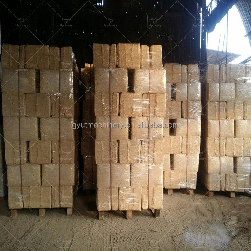 2100 KG Boerderijen Houtspannen Press Baler Machine voor Luzerne Silage Turf Moos Grasblad